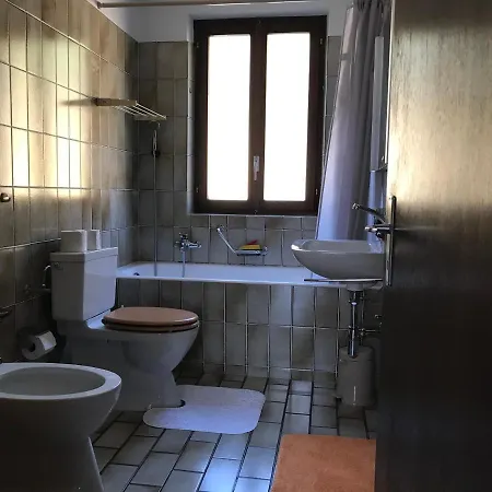 Casa Ticinese - *